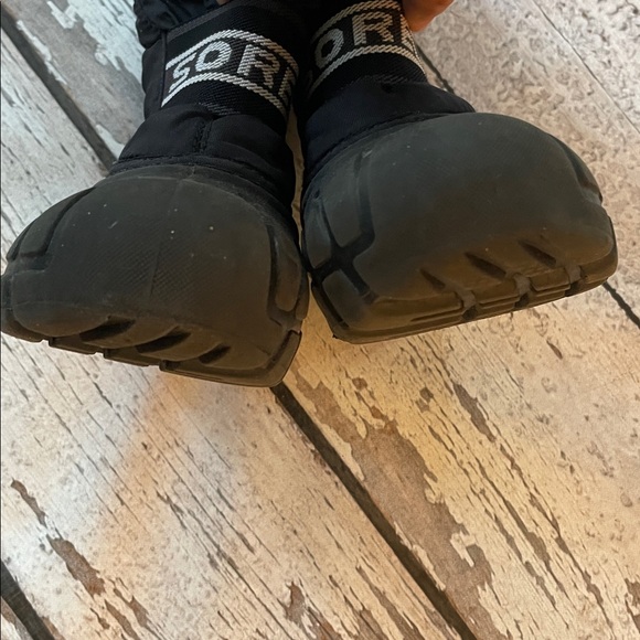 Kids Sorel Boots - Sz 10 - Picture 4 of 12